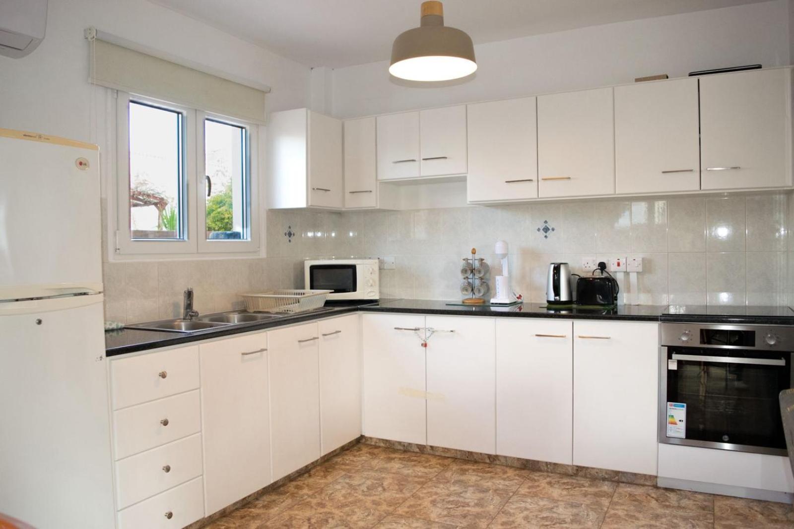 Merika Complex 1 Hou.32 Larnaca Zewnętrze zdjęcie