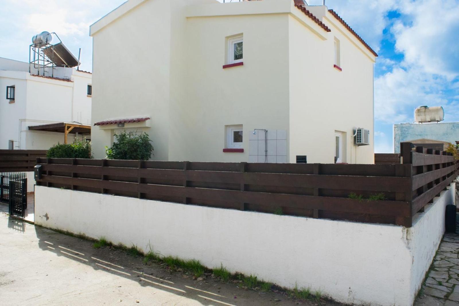 Merika Complex 1 Hou.32 Larnaca Zewnętrze zdjęcie